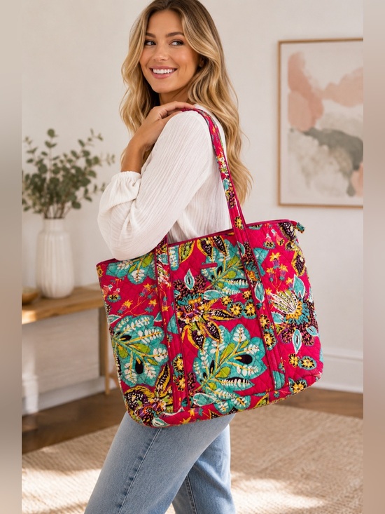 Vera Bradley Handbags - Vera Bradley Pink Floral Quilted Tote Bag Large Zip Top Travel Laptop Purse